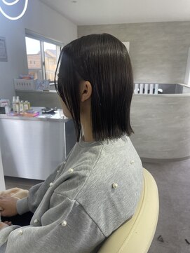 ウメ 熊取店(ume) オリーブグレージュ