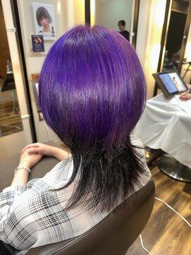 ブローチェアヴェダ 推し活ラベンダーカラー、紫カラー、パープルカラー、ウルフ