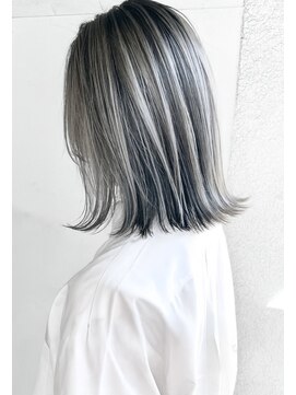 ヘアーアンドアトリエ マール(Hair&Atelier Marl) 【Marl】エアタッチバレイヤージュ×ホワイトグレージュ