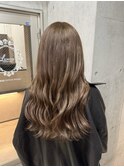 黒髪クラゲヘアーオリーブグレー小顔ココアベージュ