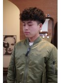 マッシュ刈り上げ波巻きスパイラルパーマ波巻きパーマ眉毛カット