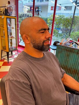 キングスマントーキョー 府中店(KINGSMAN TOKYO) ボウズ