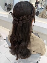 アールプラス 新宿(ar+)&nbsp;【新宿駅/新宿三丁目/ヘアセット/リボンヘア/お呼ばれヘア】