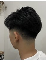 コハク(kohak)&nbsp;メンズフェード×フェザーショート