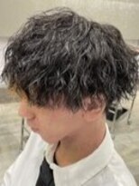 サンズ 梅田 中崎町(SUNS)&nbsp;縦落ちツイストスパイラルパーマ