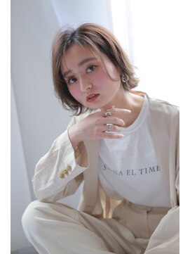 ロレ(lole') コンパクトショートボブ