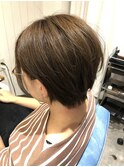 ショートボブ×モカブラウン