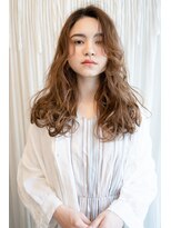 マグノリア オモテサンドウ(MAGNOLiA Omotesando)&nbsp;大人かわいいぬけ感ウェーブ！強弱MIXスパイラルパーマ