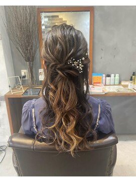 アルモヘアヴォーグ 静岡(ALMO hair VOGUE) 【ALMO】ハーフアップ