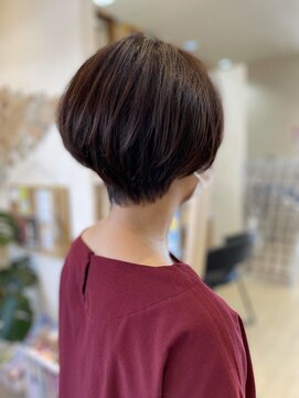 ヘアーアンドメイク マディ Hair&Make MADI 大人ボリュームアップショート