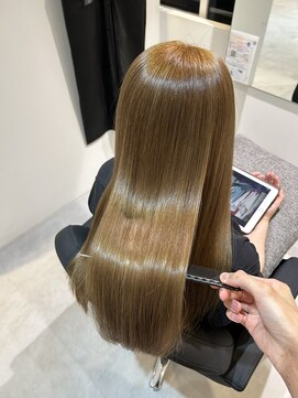 エミュスト(Emuest) 【松葉】髪質改善/髪質改善トリートメント/髪質改善ストレート