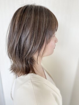 スウィート108(SUITE 108) くびれのあるレイヤーボブ