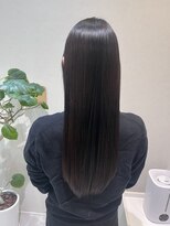 エミュスト(Emuest) 艶髪☆髪質改善心斎橋