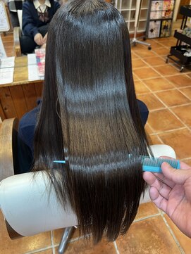 アミュゼラヴィ(amuser ravie) 美髪