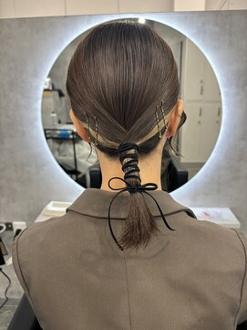 アイ(_i) #お呼ばれヘア#結婚式ヘア#タイトアレンジ