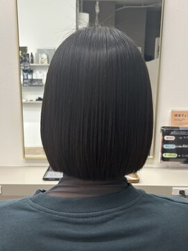 アルビス(arbis) 白髪ぼかし/ショート/ショートカット/ショートボブ/縮毛矯正