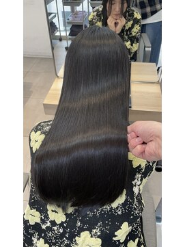 エラ(Ella) 美髪矯正で理想のストレート美髪へ