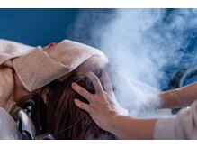 オリジナルヘッドスパはリピート率No. 1 一度受けたら驚きの技術