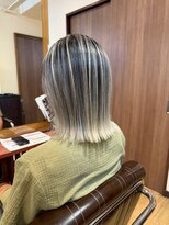 ブリッツ レボ(BLITZ-REVO)&nbsp;着物ヘア/ダークアッシュ/ミディアムレイヤーカット/柏駅