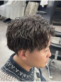 シャドウパーマ
