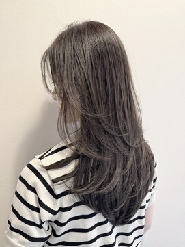 ムード(MOOD,) イメチェン/ピンクベージュ/アンブレラカラー/前髪/銀座駅