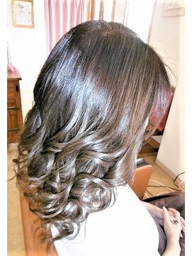 デザインヘアー ピアジェ 橿原店(DESIGN HAIR PIAGET) ☆KIRARAハイライトたっぷりキララカラー・カット・キララTR夏☆