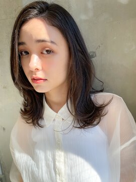 ソワリー 栄(THOiRY) THOiRY【女性らしい柔らかヘア】似合わせ小顔艶髪ゆる巻きロング