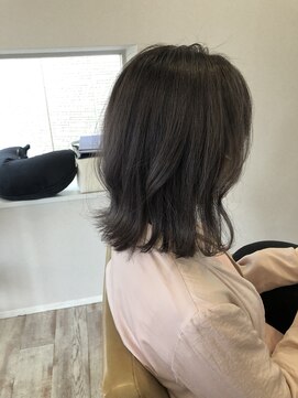 シキ(C key) 暗めグレー