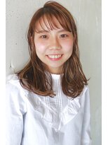 コンビネーション(combination)&nbsp;ベージュカラー ハイライト 毛先カール プリカール 学割U24