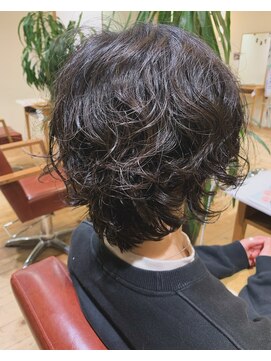 美容室 アイディー i-dee ショートパーマスタイル