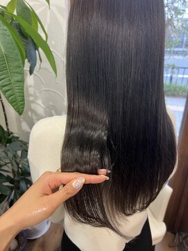 アン(Hair make un) オリーブグレージュ