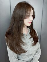 アルバム 新宿(ALBUM SHINJUKU)&nbsp;ロンググレージュ韓国ヘアオリーブグレー_F90074