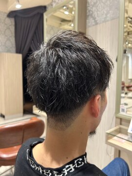 ビス フルール 日暮里店(Vis fleur) 刈り上げスタイル/アップバング