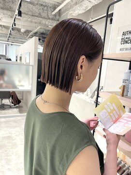 キートス(Kiitos) ヘイリーボブグレージュ顔まわりカット小顔カット梅田ボブ