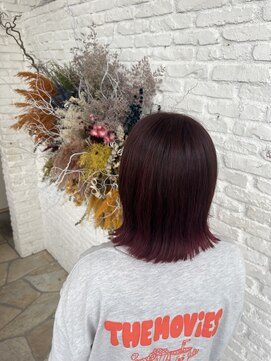 アリー(ALii) 切りっぱなしボブ