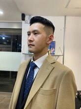 ＃5 ON/OFFで印象自在！スーツにも私服にも馴染む大人ヘア。