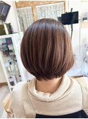 ショートボブ
