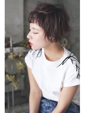 エシカ(ethica) [ethica_南船場] ナチュラルクールアッシュ×外ハネショート