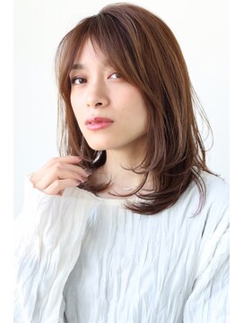 エクリ 麻布十番(equri) ナチュラルレイヤーミディ