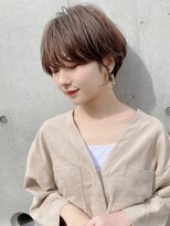 大人可愛い耳掛けマッシュショートボブアッシュブラウン小林