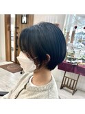 八戸 丸み コンパクト ショート 黒髪 20代 30代 40代 50代