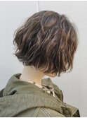 ラフウェーブのショートボブ/20代30代40代大人ショート/渋谷