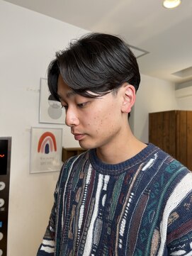 エクリ 麻布十番(equri) ニュアンスパーマセンターパート
