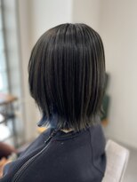 カルゥグラッシー(KALOU glassi)&nbsp;アッシュグレージュ×ネイビーブルーインナー【瀬口】