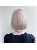 派手髪×ハイトーン×ホワイトカラー×ボブカット