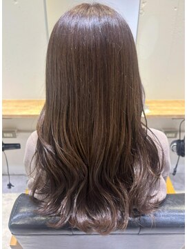 リタ(rita.) 小辻 透明感☆シアーベージュ×ケアカラー