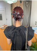 タイト × リボンヘア