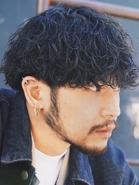 フィフス(fifth) 原宿波巻きスパイラルパーマメンズカット20代刈り上げマッシュ