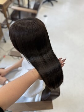 ハピネス 梅田茶屋町店(HAPPINESS) 韓国ヘア レイヤーカット  ブリーチなし 透明感 顔まわり