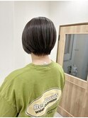 ショートボブ白髪ぼかしハイライトグレージュ